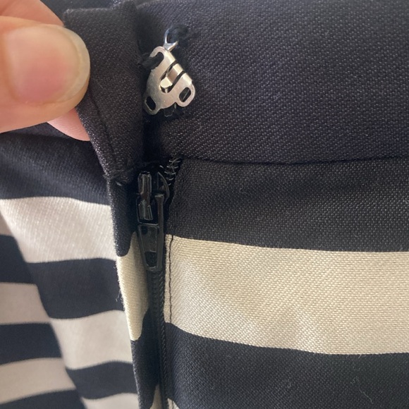 Skirt with Pockets - Picture 6 of 6